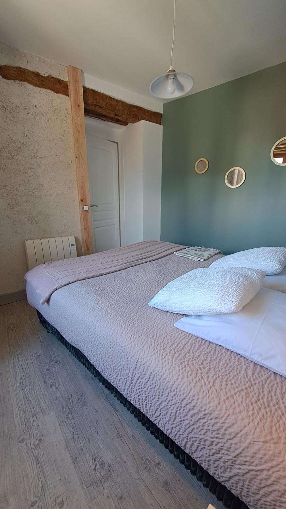 Chez Christine Et Fabrice Lejlighed Font-Romeu-Odeillo-Via Værelse billede